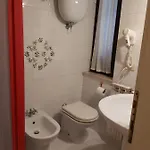 Hotel Centrale קיוזי